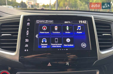 Внедорожник / Кроссовер Honda Pilot 2017 в 