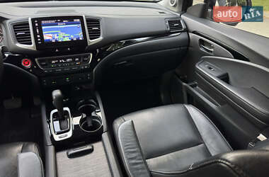 Внедорожник / Кроссовер Honda Pilot 2017 в 