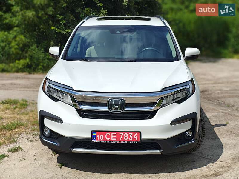 Внедорожник / Кроссовер Honda Pilot 2021 в 