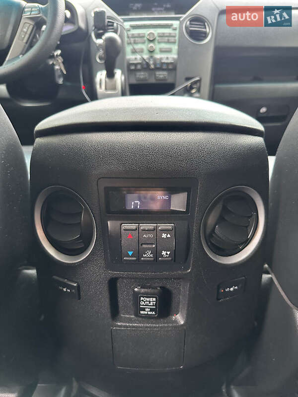 Позашляховик / Кросовер Honda Pilot 2008 в Білогородці