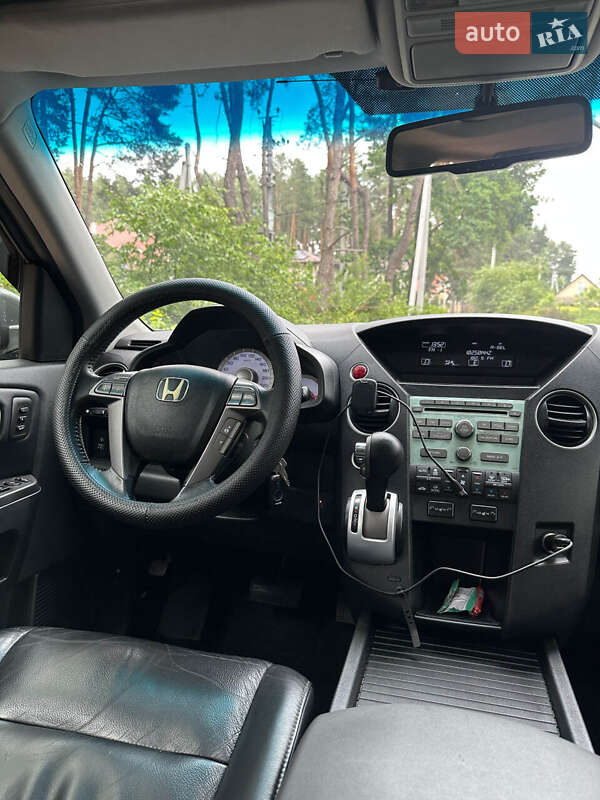 Позашляховик / Кросовер Honda Pilot 2008 в Білогородці