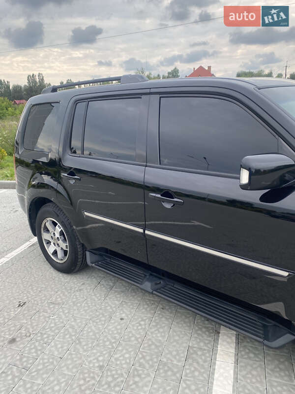 Позашляховик / Кросовер Honda Pilot 2009 в Львові