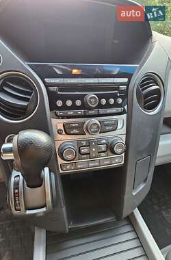 Позашляховик / Кросовер Honda Pilot 2012 в 