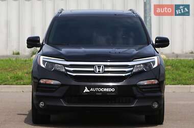 Внедорожник / Кроссовер Honda Pilot 2018 в 