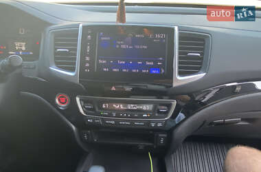 Внедорожник / Кроссовер Honda Pilot 2017 в 