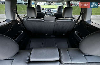 Внедорожник / Кроссовер Honda Pilot 2017 в 