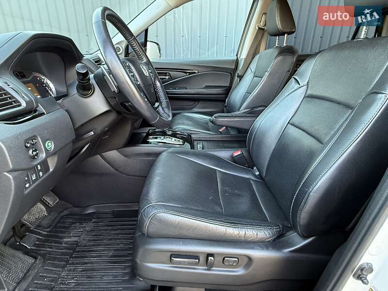 Внедорожник / Кроссовер Honda Pilot 2017 в Киеве фото 45 Внедорожник / Кроссовер Honda Pilot 2017 в Киеве