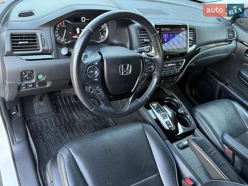 Внедорожник / Кроссовер Honda Pilot 2017 в Киеве фото 55 Внедорожник / Кроссовер Honda Pilot 2017 в Киеве