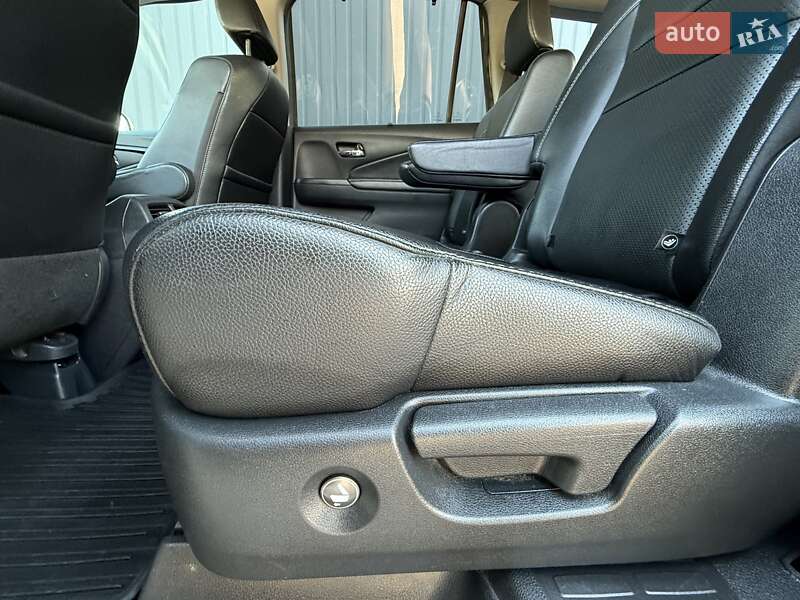 Внедорожник / Кроссовер Honda Pilot 2017 в Киеве фото 62 Внедорожник / Кроссовер Honda Pilot 2017 в Киеве