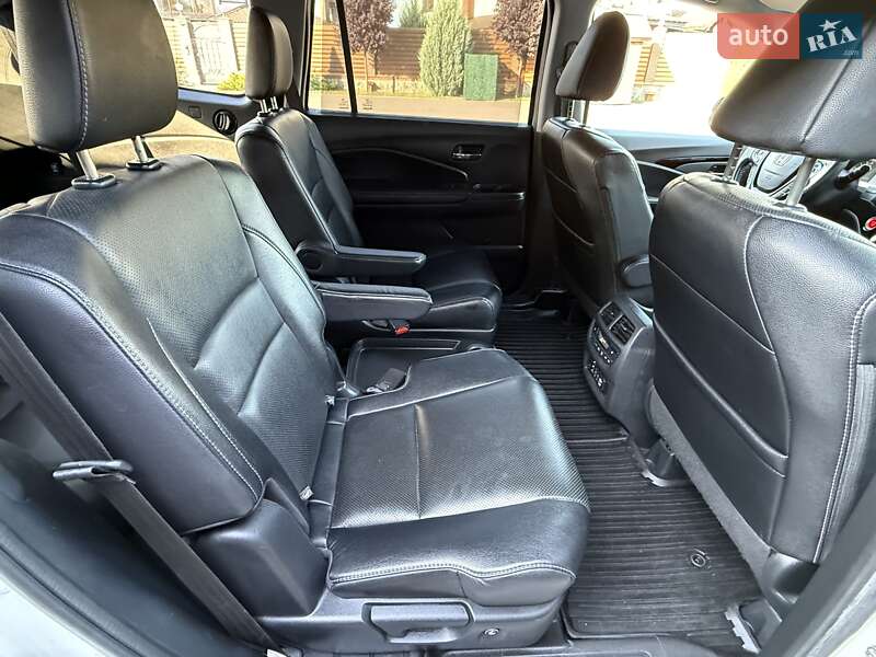 Внедорожник / Кроссовер Honda Pilot 2017 в Киеве фото 64 Внедорожник / Кроссовер Honda Pilot 2017 в Киеве
