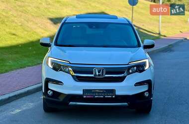 Внедорожник / Кроссовер Honda Pilot 2021 в 