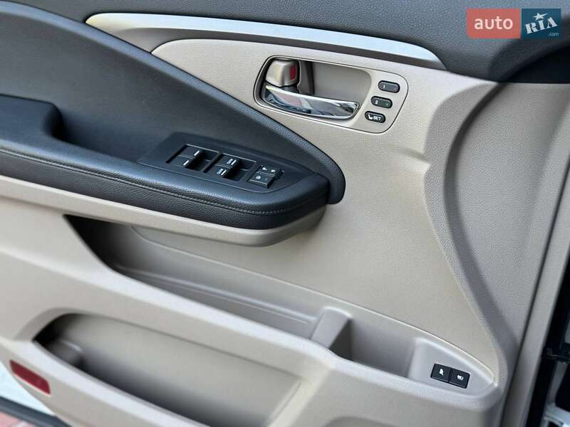 Позашляховик / Кросовер Honda Pilot 2021 в Києві фото 19 Позашляховик / Кросовер Honda Pilot 2021 в Києві