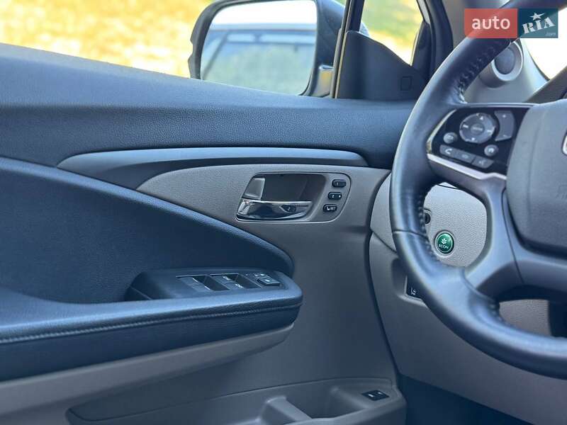 Позашляховик / Кросовер Honda Pilot 2021 в Києві фото 34 Позашляховик / Кросовер Honda Pilot 2021 в Києві