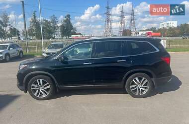 Внедорожник / Кроссовер Honda Pilot 2017 в 