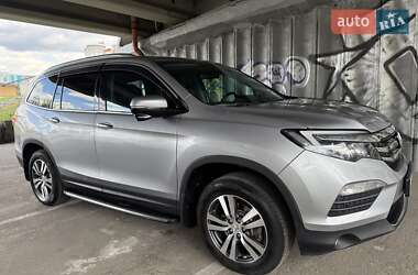 Внедорожник / Кроссовер Honda Pilot 2017 в Киеве