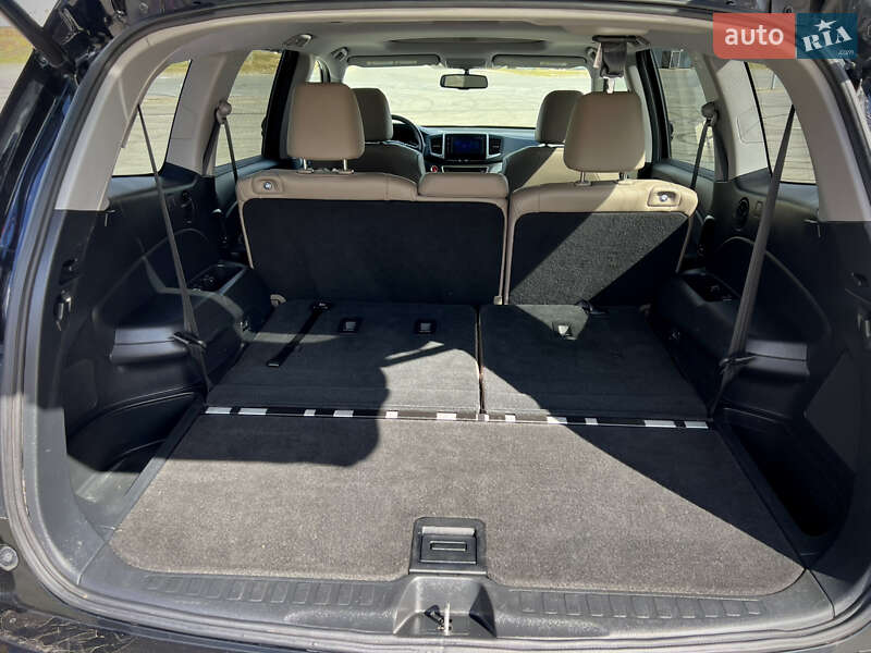 Внедорожник / Кроссовер Honda Pilot 2017 в Киеве фото 10 Внедорожник / Кроссовер Honda Pilot 2017 в Киеве