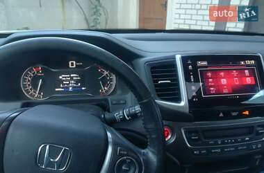 Внедорожник / Кроссовер Honda Pilot 2018 в 