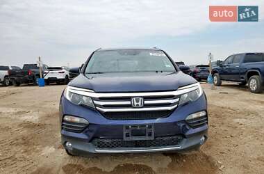 Позашляховик / Кросовер Honda Pilot 2017 в 