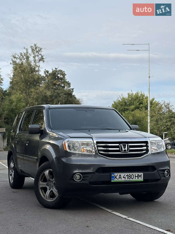 Внедорожник / Кроссовер Honda Pilot 2013 в 