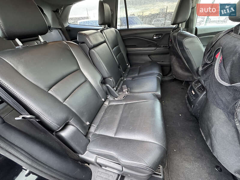 Позашляховик / Кросовер Honda Pilot 2019 в Києві фото 36 Позашляховик / Кросовер Honda Pilot 2019 в Києві