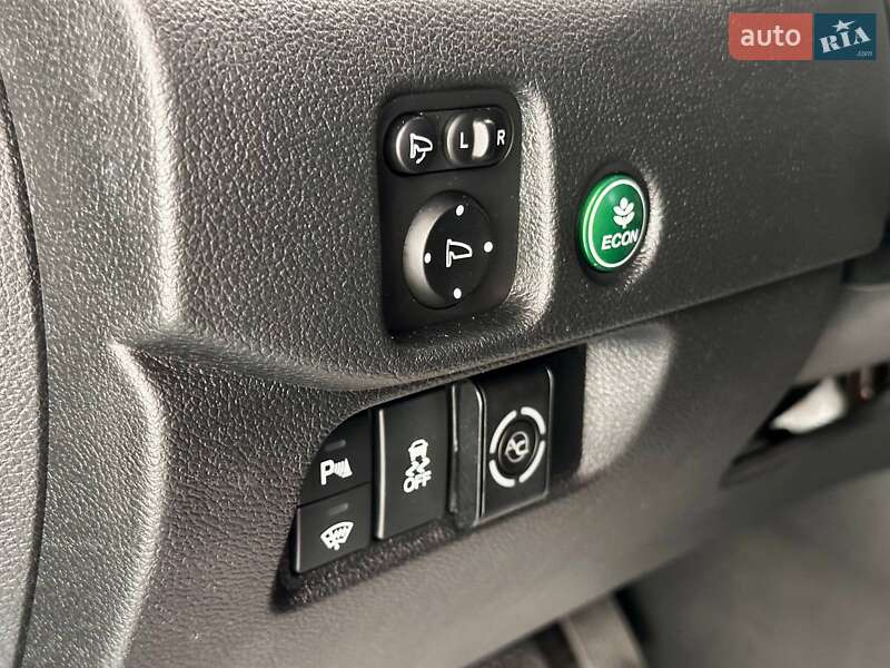 Позашляховик / Кросовер Honda Pilot 2018 в Львові фото 17 Позашляховик / Кросовер Honda Pilot 2018 в Львові