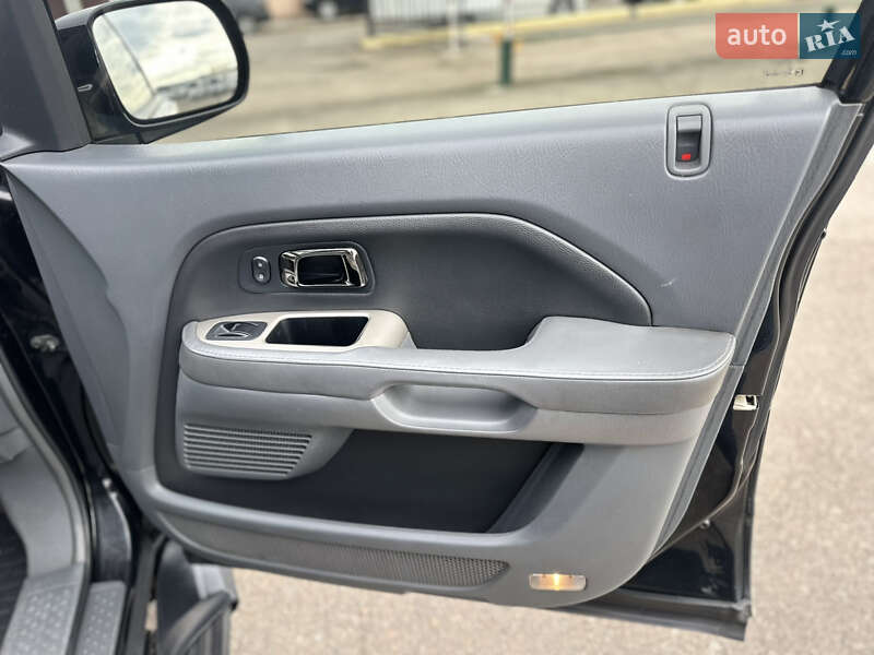 Позашляховик / Кросовер Honda Pilot 2006 в Києві фото 16 Позашляховик / Кросовер Honda Pilot 2006 в Києві