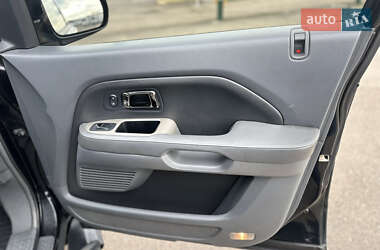 Позашляховик / Кросовер Honda Pilot 2006 в 