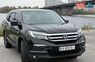 Внедорожник / Кроссовер Honda Pilot 2017 в Киеве