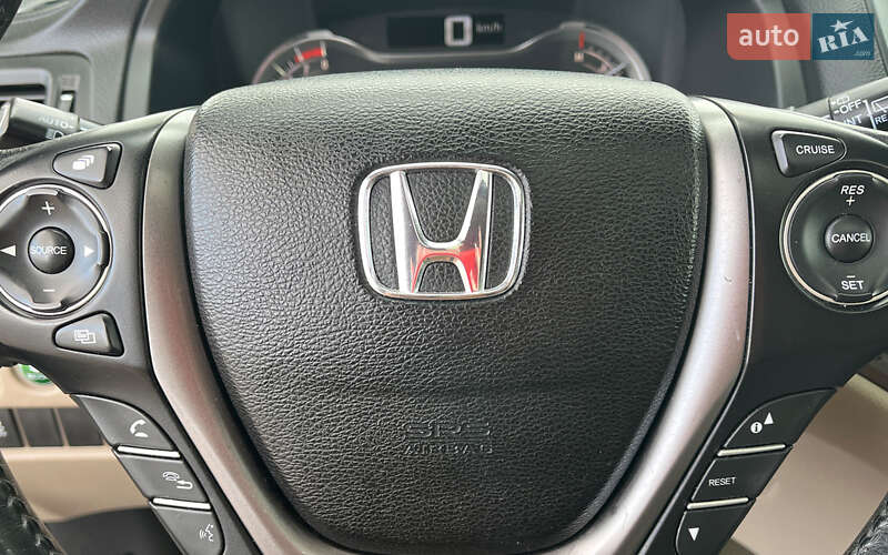 Внедорожник / Кроссовер Honda Pilot 2016 в Коломые