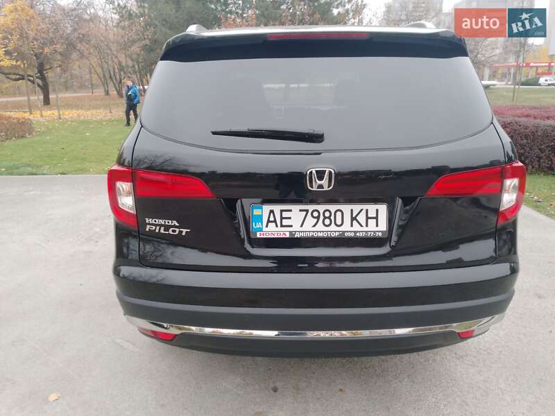 Позашляховик / Кросовер Honda Pilot 2018 в Дніпрі