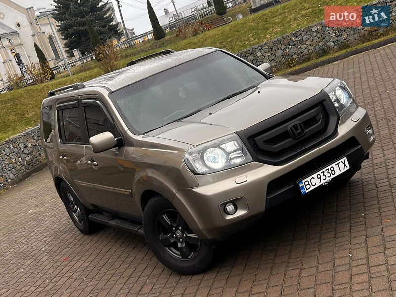Позашляховик / Кросовер Honda Pilot 2008 в Львові