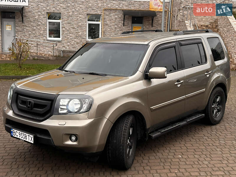 Позашляховик / Кросовер Honda Pilot 2008 в Львові