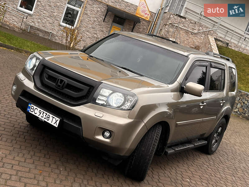 Позашляховик / Кросовер Honda Pilot 2008 в Львові