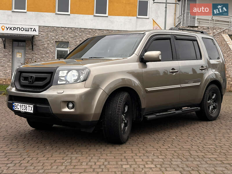 Позашляховик / Кросовер Honda Pilot 2008 в Львові