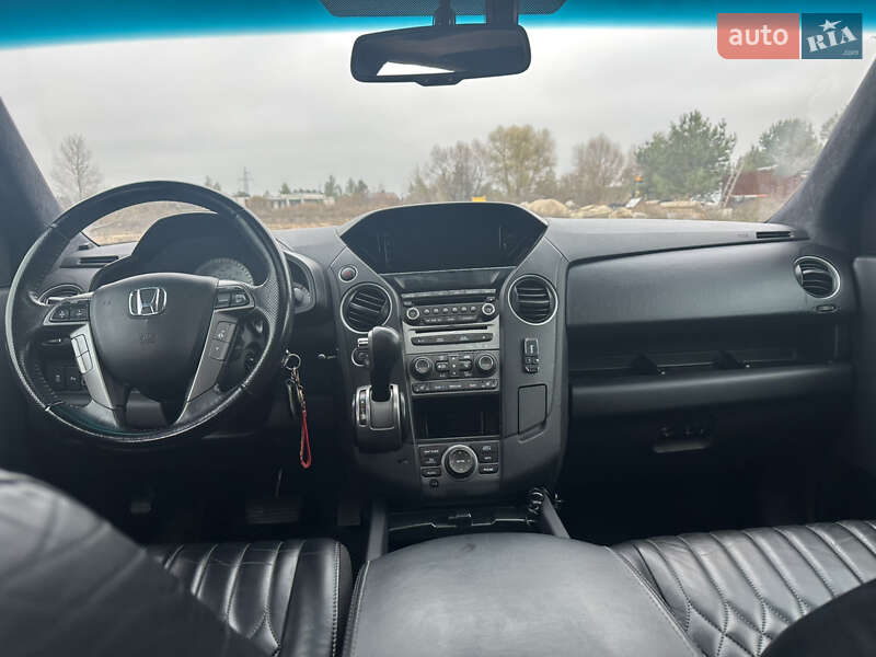 Внедорожник / Кроссовер Honda Pilot 2015 в Киеве