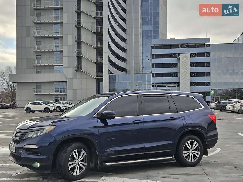Позашляховик / Кросовер Honda Pilot 2016 в Києві