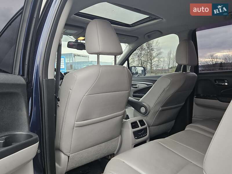 Позашляховик / Кросовер Honda Pilot 2016 в Києві