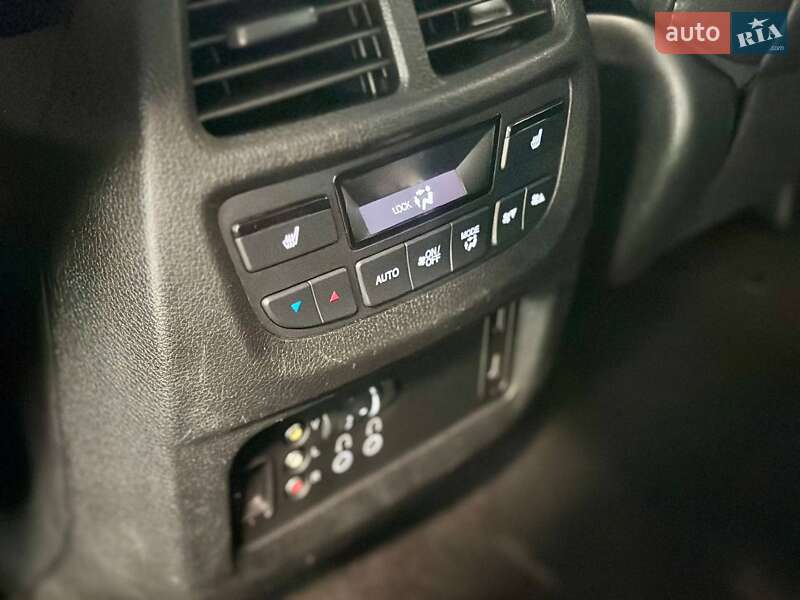 Позашляховик / Кросовер Honda Pilot 2018 в Львові