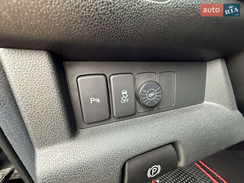 Позашляховик / Кросовер Honda Pilot 2013 в Києві фото 17 Позашляховик / Кросовер Honda Pilot 2013 в Києві