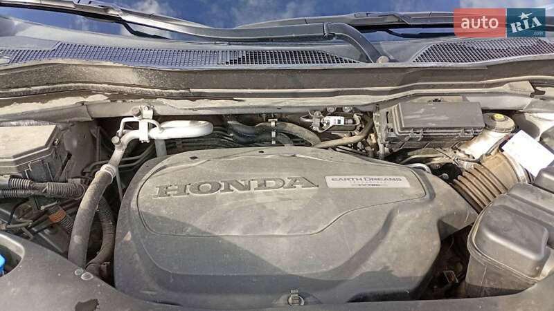 Позашляховик / Кросовер Honda Pilot 2016 в Одесі