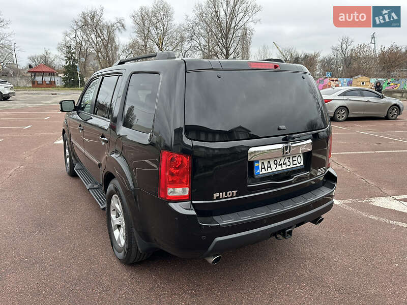 Позашляховик / Кросовер Honda Pilot 2008 в Києві