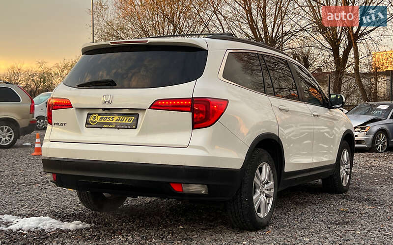 Внедорожник / Кроссовер Honda Pilot 2017 в Львове
