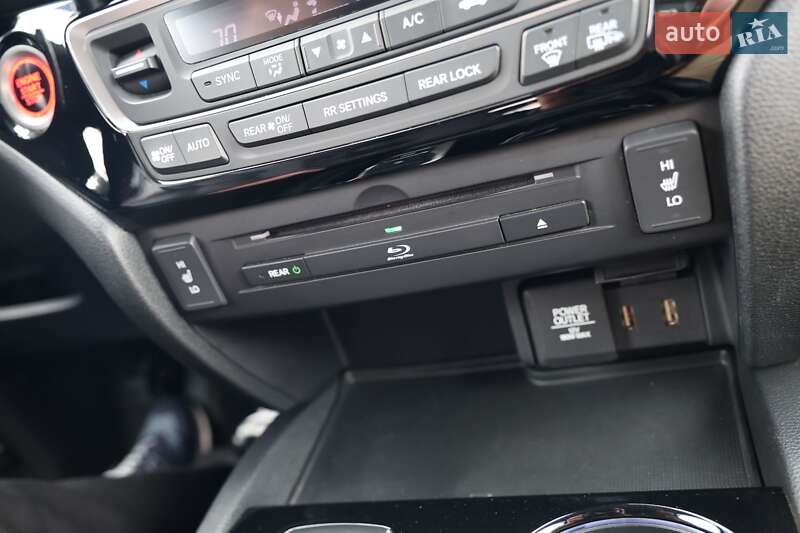 Внедорожник / Кроссовер Honda Pilot 2018 в Хмельницком