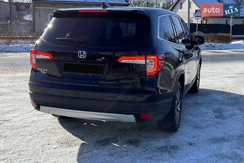 Позашляховик / Кросовер Honda Pilot 2019 в Чернівцях
