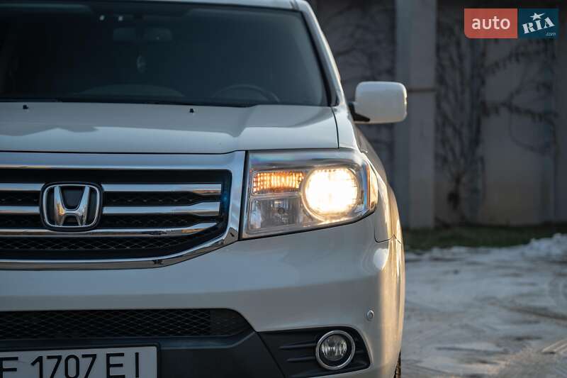 Внедорожник / Кроссовер Honda Pilot 2014 в Черновцах