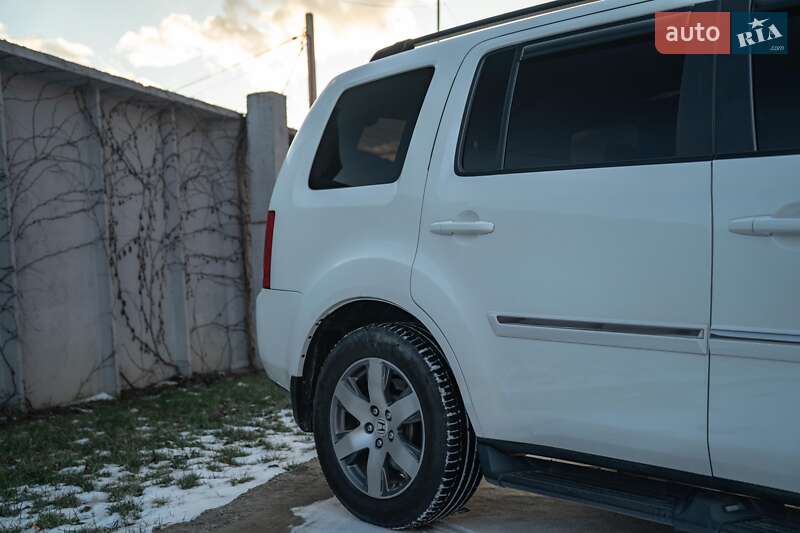 Внедорожник / Кроссовер Honda Pilot 2014 в Черновцах