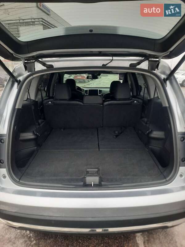 Позашляховик / Кросовер Honda Pilot 2017 в Полтаві фото 12 Позашляховик / Кросовер Honda Pilot 2017 в Полтаві