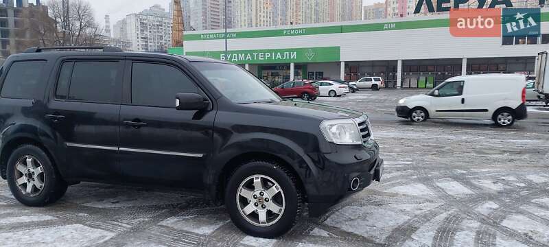 Позашляховик / Кросовер Honda Pilot 2013 в Києві