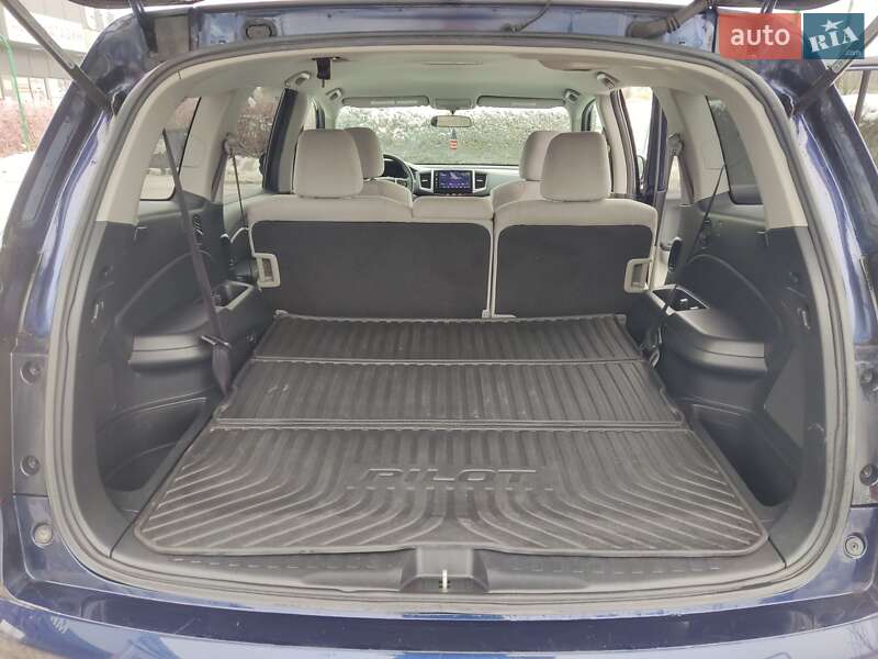 Внедорожник / Кроссовер Honda Pilot 2016 в Виннице