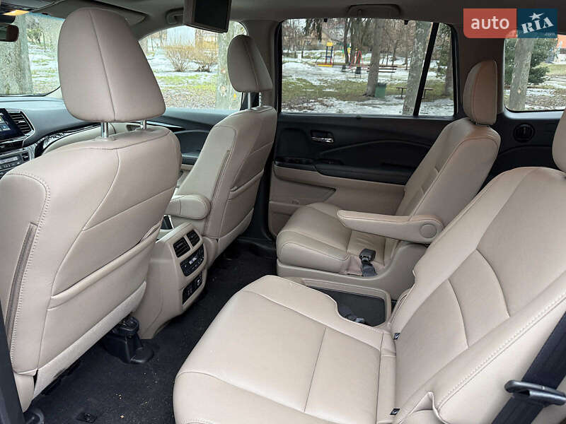 Позашляховик / Кросовер Honda Pilot 2021 в Києві